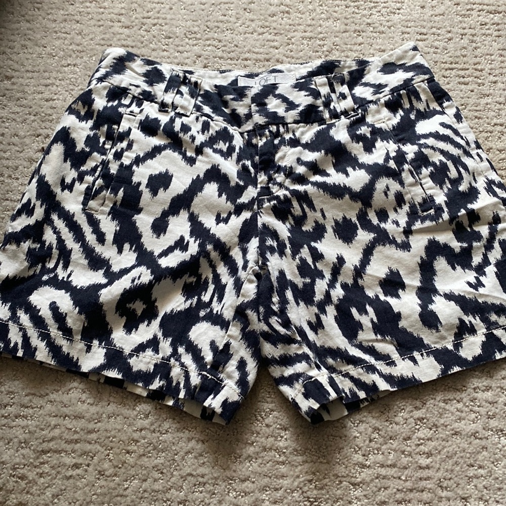 LOFT Black and White Animal Print Women's Shorts